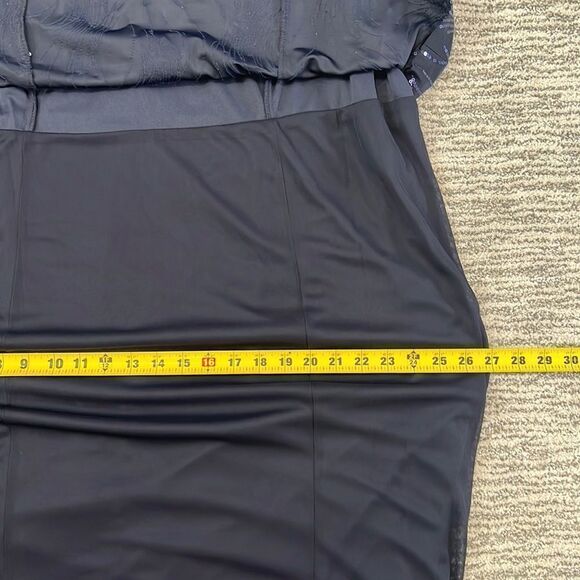 Elegant Navy Blue Sleeveless Dress - Picture 11 of 16